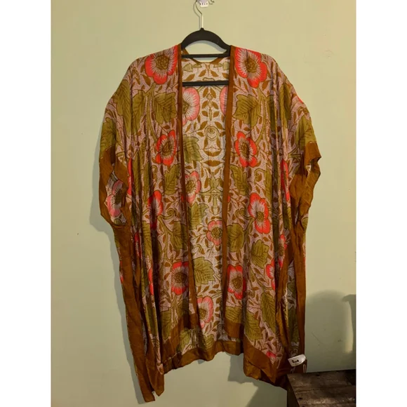 Women's ONEDDER Floral Kimono Olive Green Coral OS - Picture 5 of 6